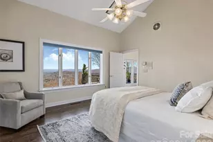 33 Elk Ridge Dr, Asheville, NC 28804 - Photo 18