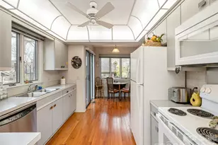 601 Red Oak Dr, Hendersonville, NC 28791 - Photo 16