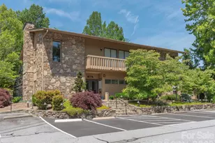 601 Red Oak Dr, Hendersonville, NC 28791 - Photo 34