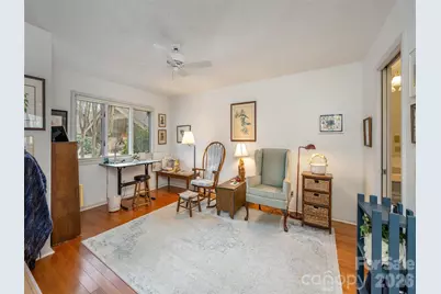 601 Red Oak Drive, Hendersonville, NC 28791 - Photo 24