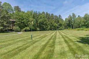 601 Red Oak Dr, Hendersonville, NC 28791 - Photo 40