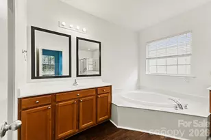 12326 Scott Creek Dr, Charlotte, NC 28213 - Photo 22