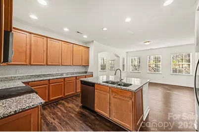 12326 Scott Creek Drive, Charlotte, NC 28213 - Photo 6