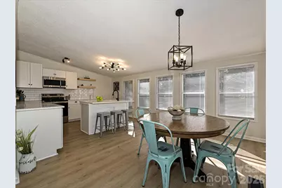 190 Ridge Creek Drive, Troutman, NC 28166 - Photo 6