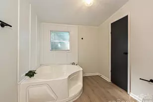 190 Ridge Creek Dr, Troutman, NC 28166 - Photo 18