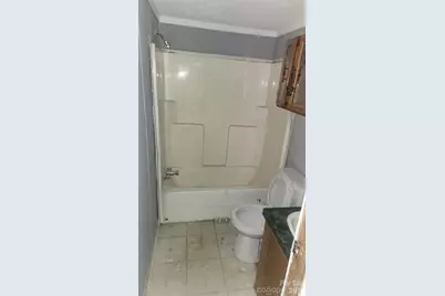 802 W 15th Street, Newton, NC 28658 - Photo 4