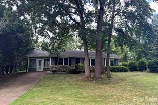 6 Fairway Dr, Asheville, NC 28805 - Photo 2