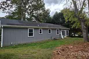 6 Fairway Dr, Asheville, NC 28805 - Photo 18