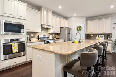 8400 Bretton Woods Drive, Charlotte, NC 28227 - Photo 12