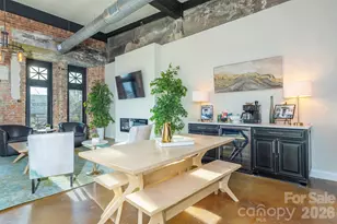 225 N Main St, Hendersonville, NC 28792 - Photo 14