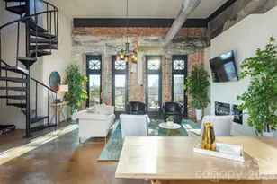 225 N Main St, Hendersonville, NC 28792 - Photo 6