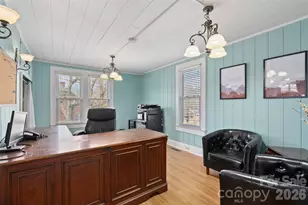 89 Walnut St, Waynesville, NC 28786 - Photo 10