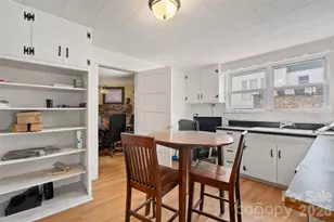 89 Walnut St, Waynesville, NC 28786 - Photo 16