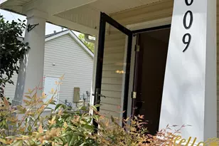 5009 Oak Pasture Ln, Charlotte, NC 28269 - Photo 2