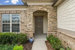 3020 Bartlett St, Fort Mill, SC 29715 - Photo 2