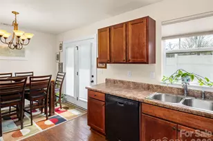 101 Monmouth Wy, Candler, NC 28715 - Photo 10