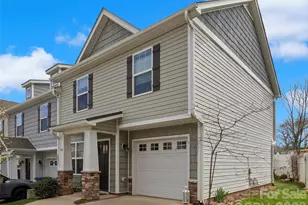 101 Monmouth Wy, Candler, NC 28715 - Photo 2