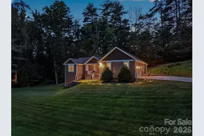 290 Sweetwater Hills Drive, Hendersonville, NC 28791 - Photo 2