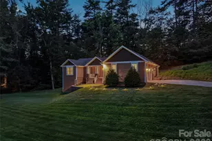 290 Sweetwater Hills Dr, Hendersonville, NC 28791 - Photo 2