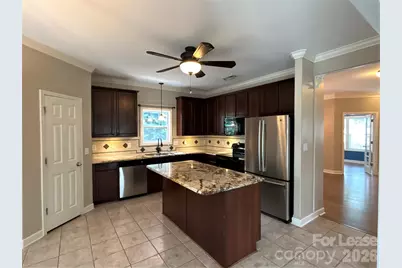 4406 Overbecks Lane, Waxhaw, NC 28173 - Photo 4