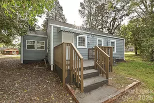 301 Seldon Dr, Charlotte, NC 28216 - Photo 18