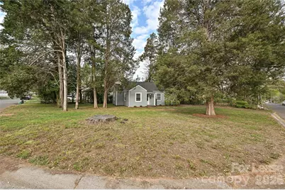 301 Seldon Drive, Charlotte, NC 28216 - Photo 20