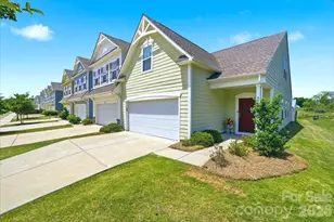 5914 River Mdw Ct, Charlotte, NC 28213 - Photo 1