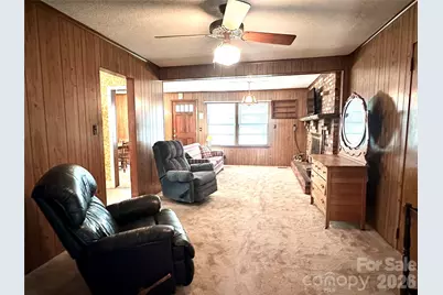 4728 Grasset Avenue, Charlotte, NC 28269 - Photo 18