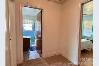 4728 Grasset Avenue, Charlotte, NC 28269 - Photo 28