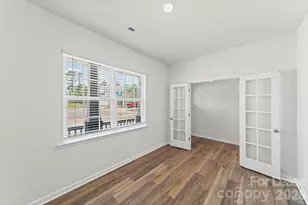 204 Calvin Crk Dr, Troutman, NC 28166 - Photo 8