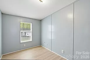 605 Ridgewood Ct, Mount Holly, NC 28120 - Photo 12