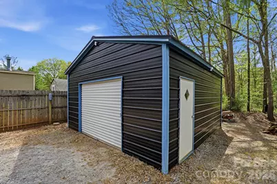 605 Ridgewood Court, Mount Holly, NC 28120 - Photo 26