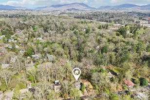 17 Castle St, Asheville, NC 28803 - Photo 2