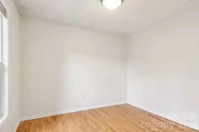 17 Castle Street, Asheville, NC 28803 - Photo 24