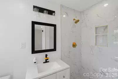 5906 Whitingham Drive, Charlotte, NC 28215 - Photo 18