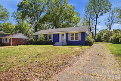 5906 Whitingham Drive, Charlotte, NC 28215 - Photo 1