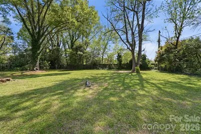 5906 Whitingham Drive, Charlotte, NC 28215 - Photo 32