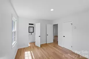 5906 Whitingham Dr, Charlotte, NC 28215 - Photo 16
