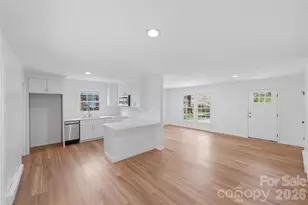 5906 Whitingham Dr, Charlotte, NC 28215 - Photo 12