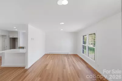 5906 Whitingham Drive, Charlotte, NC 28215 - Photo 2