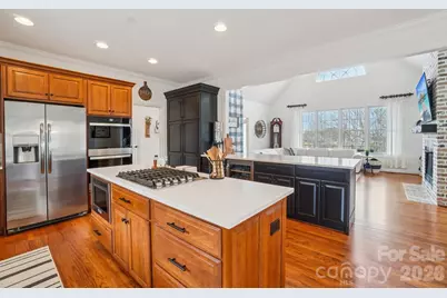 1409 Woodsong Drive, Hendersonville, NC 28791 - Photo 8