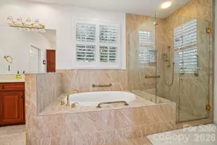 1409 Woodsong Dr, Hendersonville, NC 28791 - Photo 18