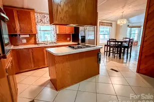 2746 Orangewood Ln, Newton, NC 28658 - Photo 16