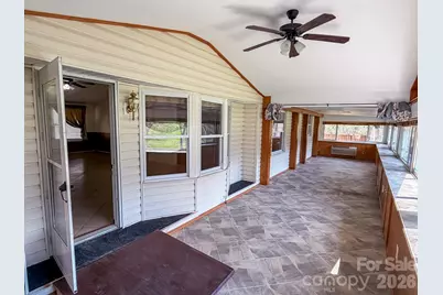 2746 Orangewood Lane, Newton, NC 28658 - Photo 10