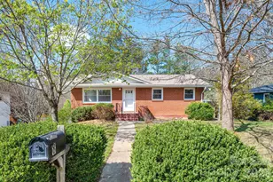 8 N Pershing Rd, Asheville, NC 28805 - Photo 26