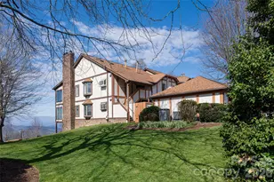 1203 Fleetwood Plaza, Hendersonville, NC 28739 - Photo 1