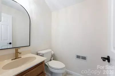 1203 Fleetwood Plaza, Hendersonville, NC 28739 - Photo 30