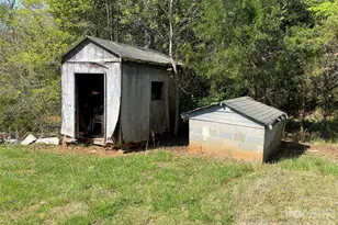 541 Community Rd, Shelby, NC 28152 - Photo 16