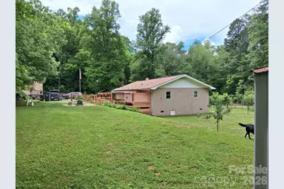 450 W Piney Mountain Road, Whittier, NC 28789 - Photo 16