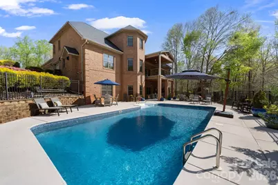 183 April Road, Troutman, NC 28166 - Photo 2